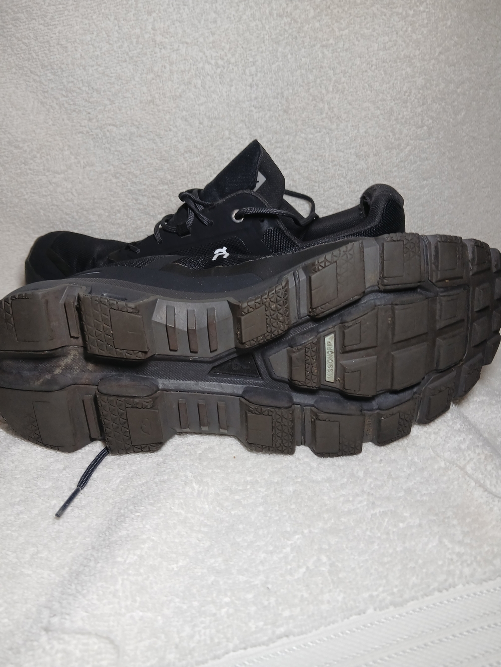 On Running Cloudventure Peak Womens Trail Running Waterproof Shoes - Picture 4 of 7